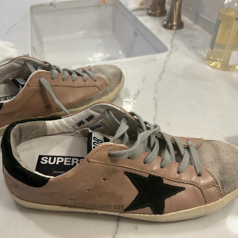 Golden Goose Superstar Womens 38